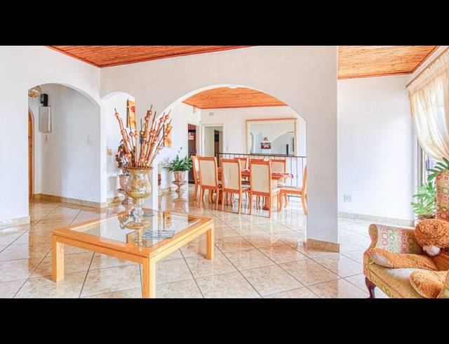 3 BEDROOM HOUSE FOR SALE IN GLENVISTA